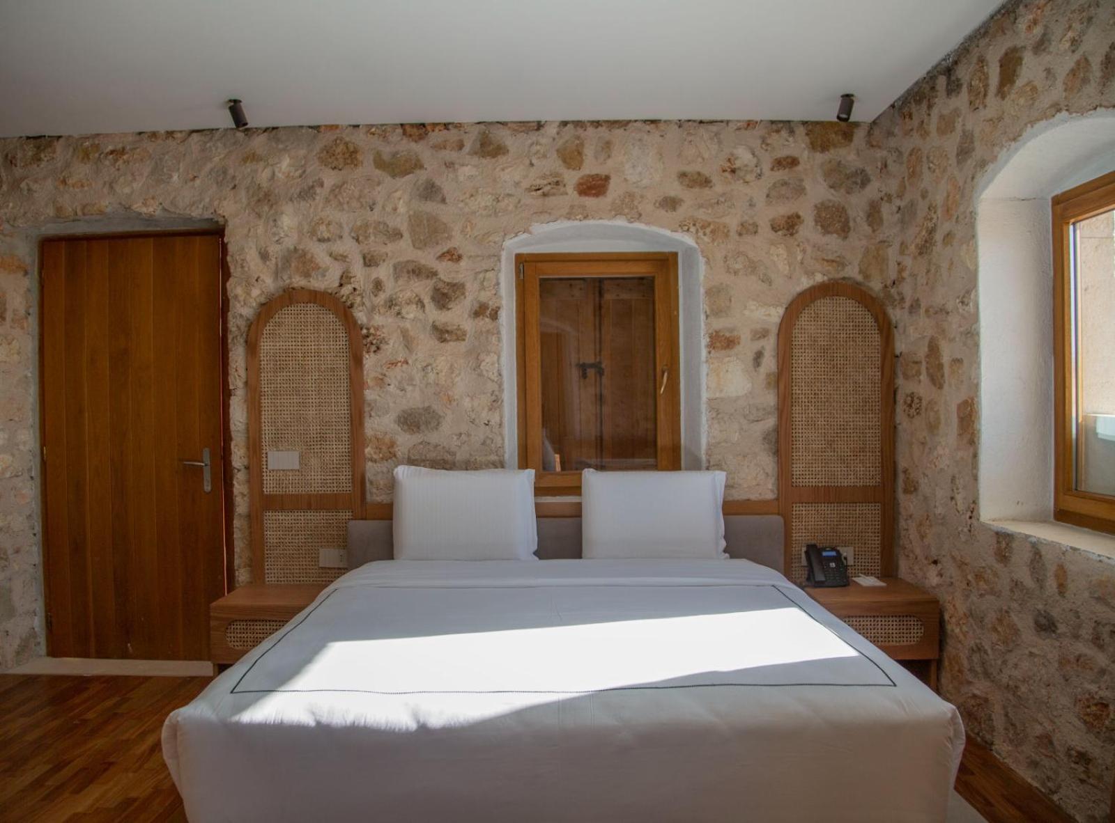 Hotel Zoe Hora Dhërmi Zewnętrze zdjęcie