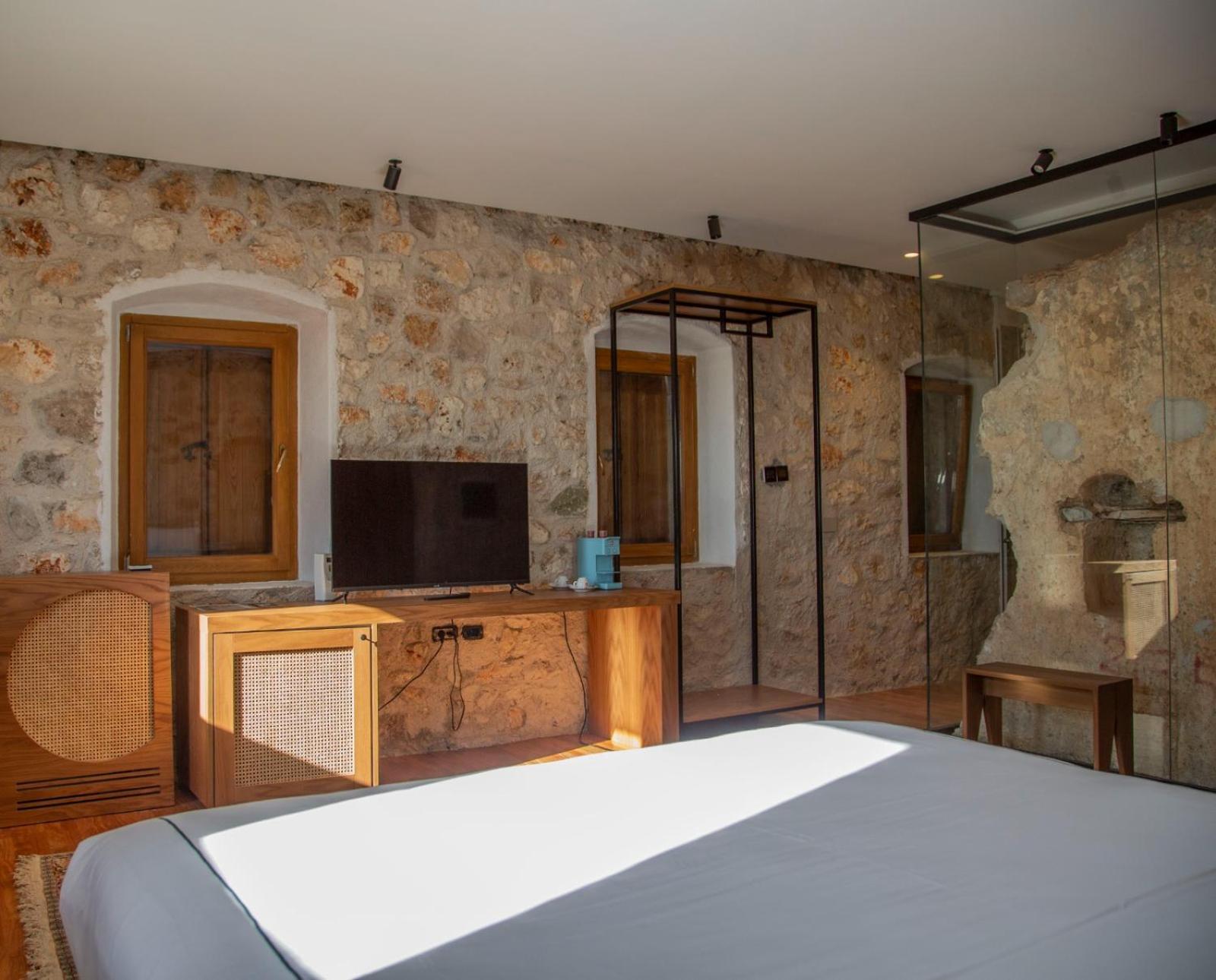Hotel Zoe Hora Dhërmi Zewnętrze zdjęcie