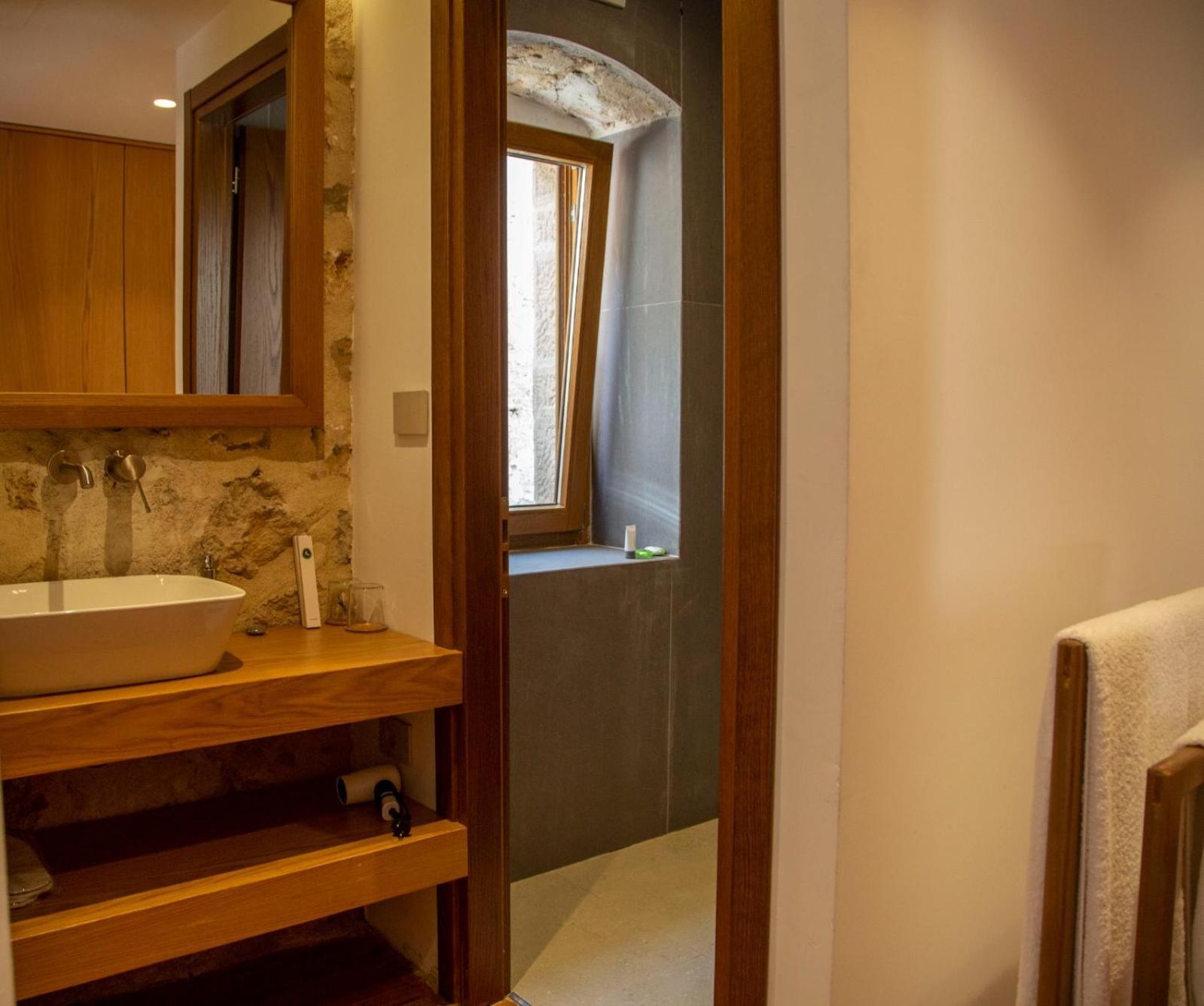 Hotel Zoe Hora Dhërmi Zewnętrze zdjęcie